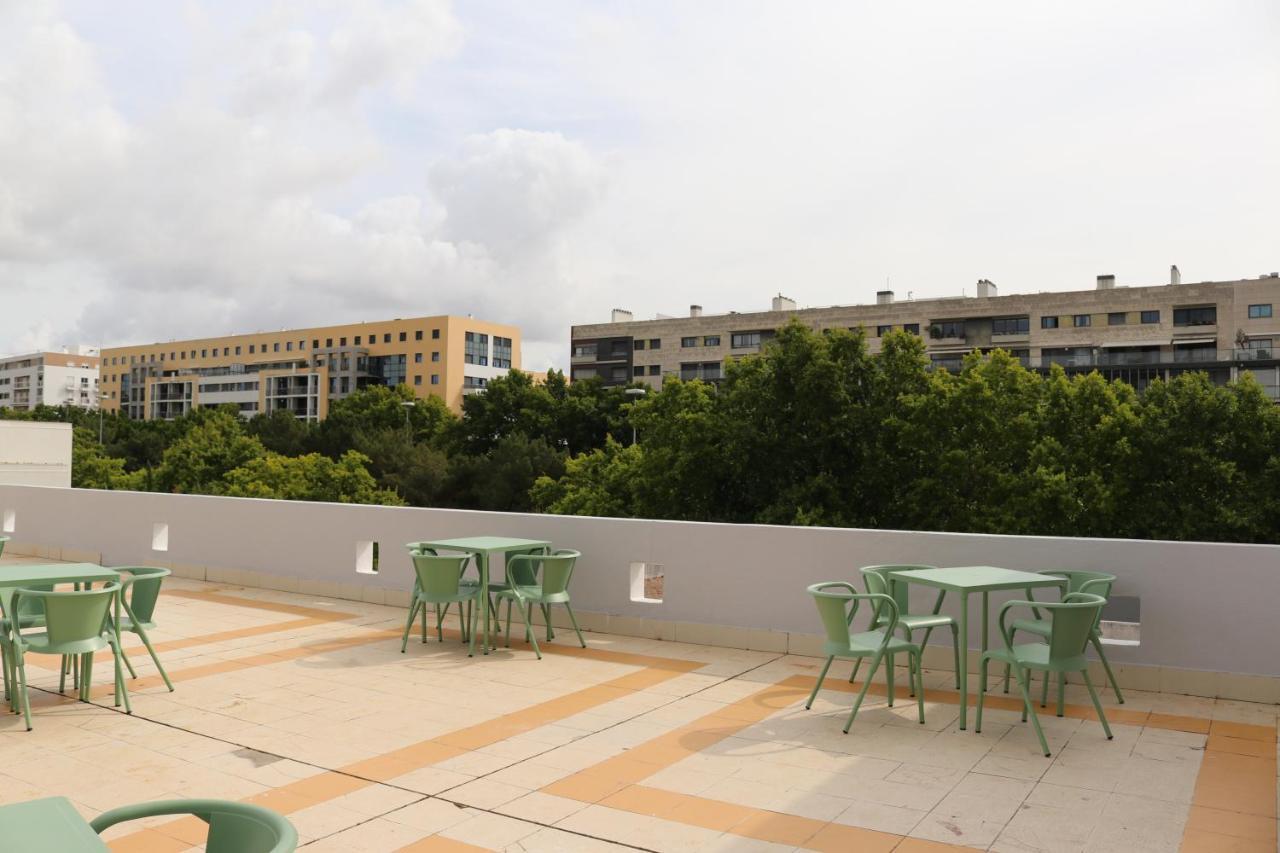 Hi Parque Nacoes - De Juventude Vandrerhjem Lisboa